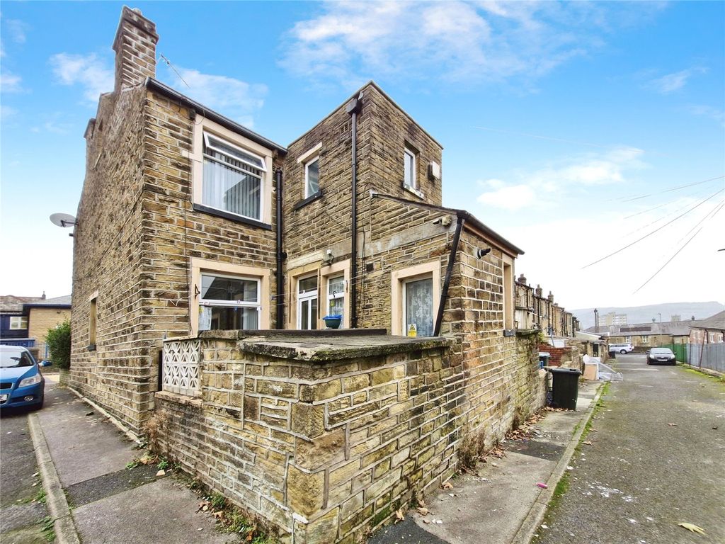 Property photo 1 of 14 Picture No. 11
