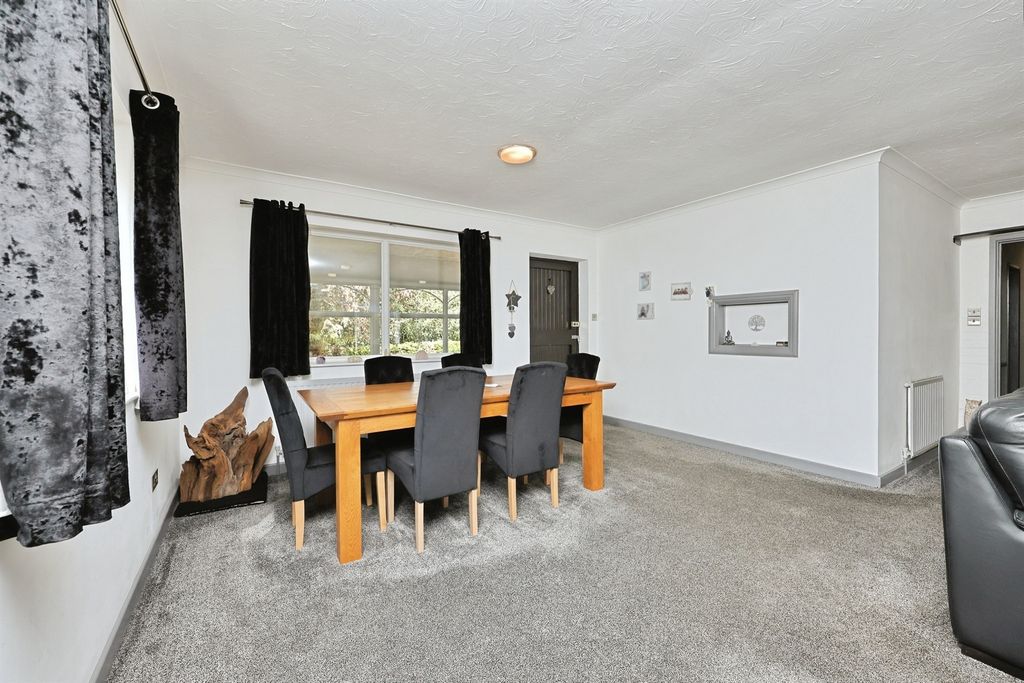 Additional image 6 of 4 bed detached bungalow for saleFen Road, Scarning, Dereham NR19