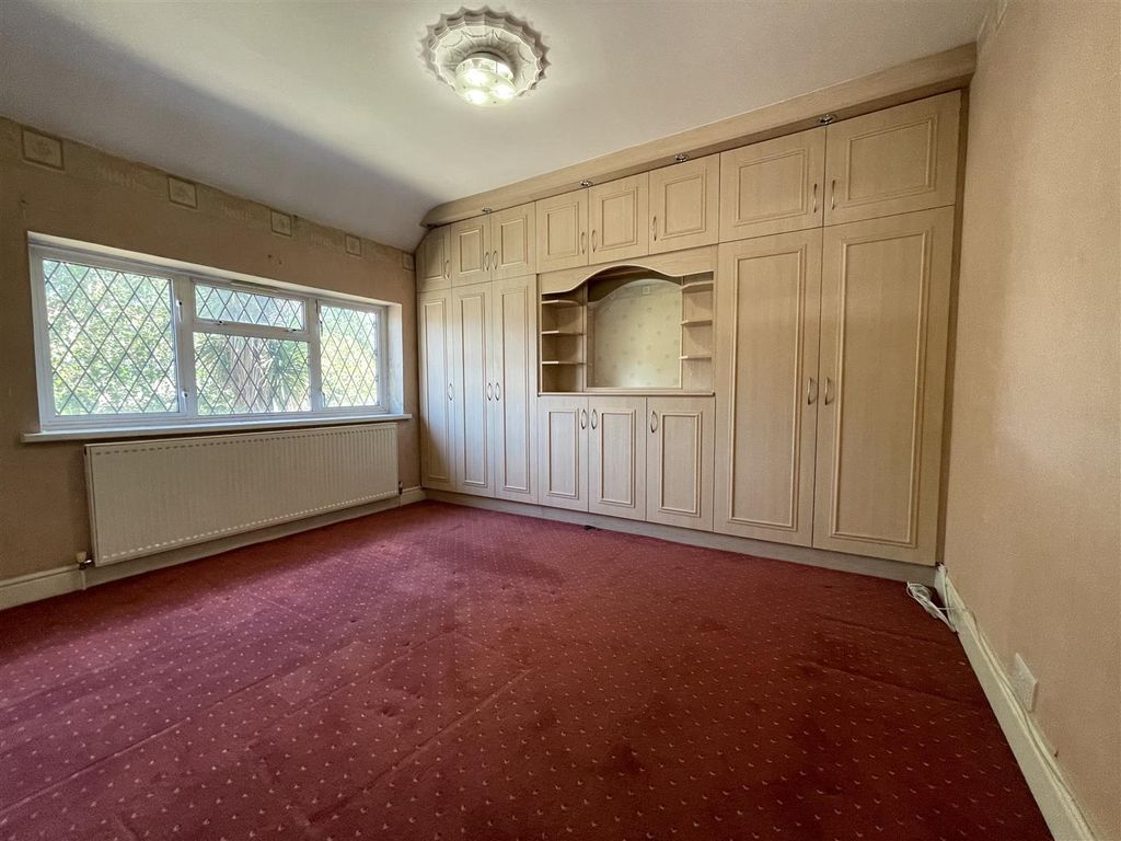 Property photo 2 of 16 Img_8754.Jpg