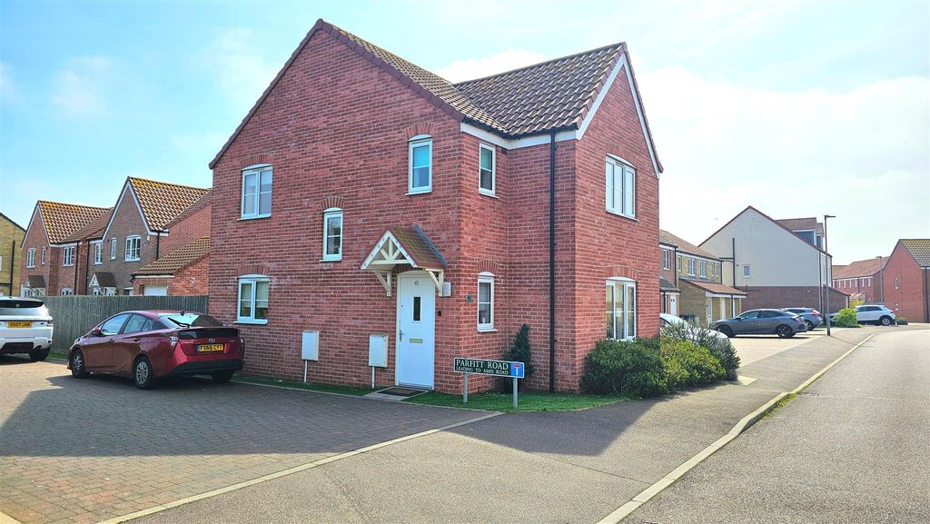 Property photo 1 of 15 Front