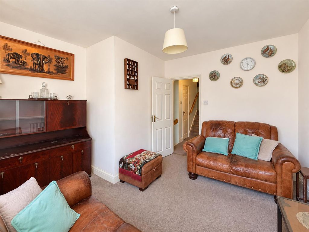 Property photo 2 of 8 6206974D-C88A-4593-A1F3-D2D6Fe2Dcb5A.Png