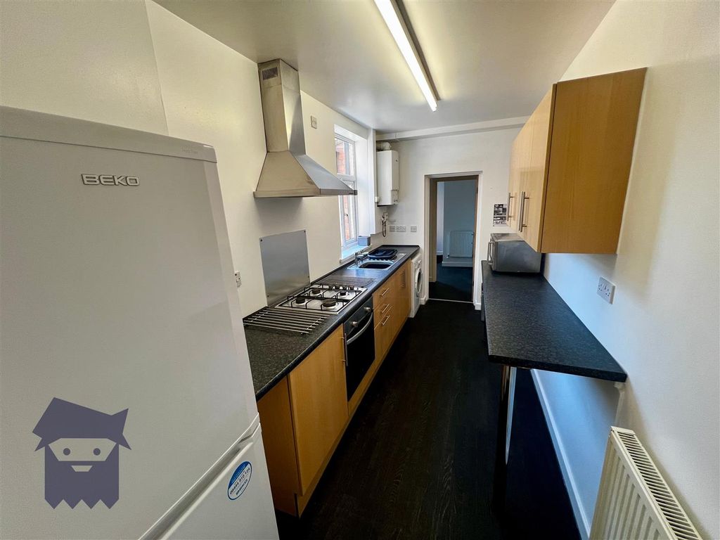 Property photo 2 of 11 Img_4690.Jpg