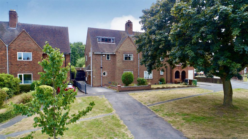 Property photo 1 of 34 1
