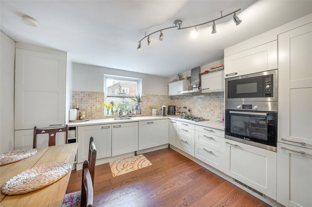 Property photo 2 of 11 Picture No. 05