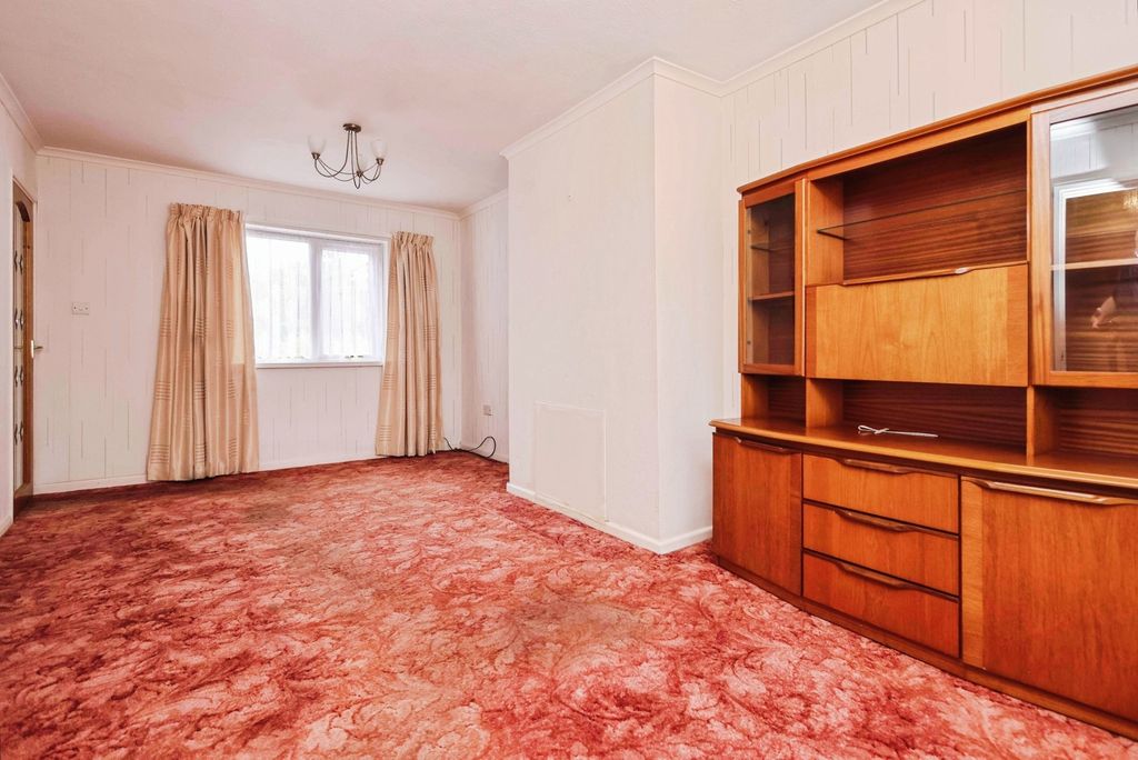 Property photo 3 of 19 Pbox-Img.Jpg