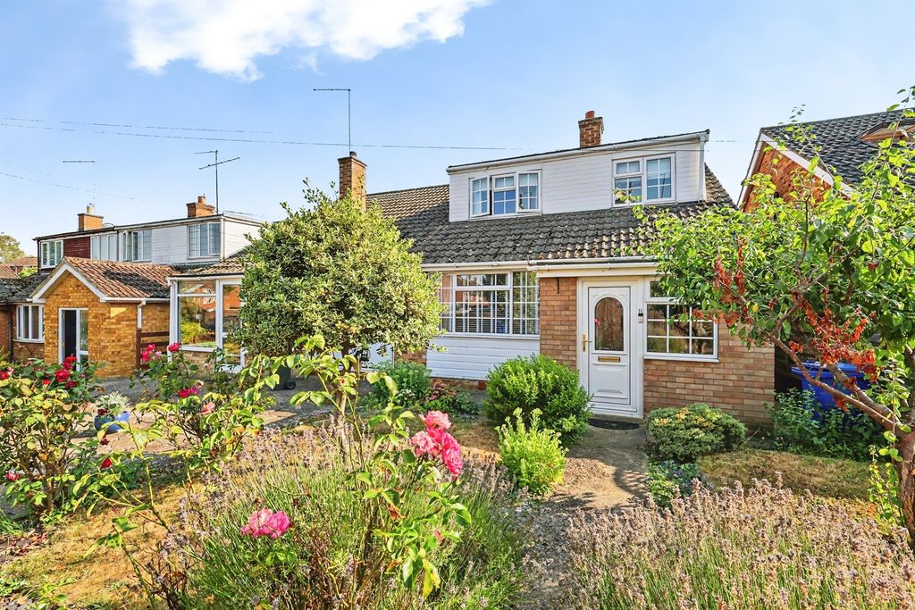 Property photo 1 of 17