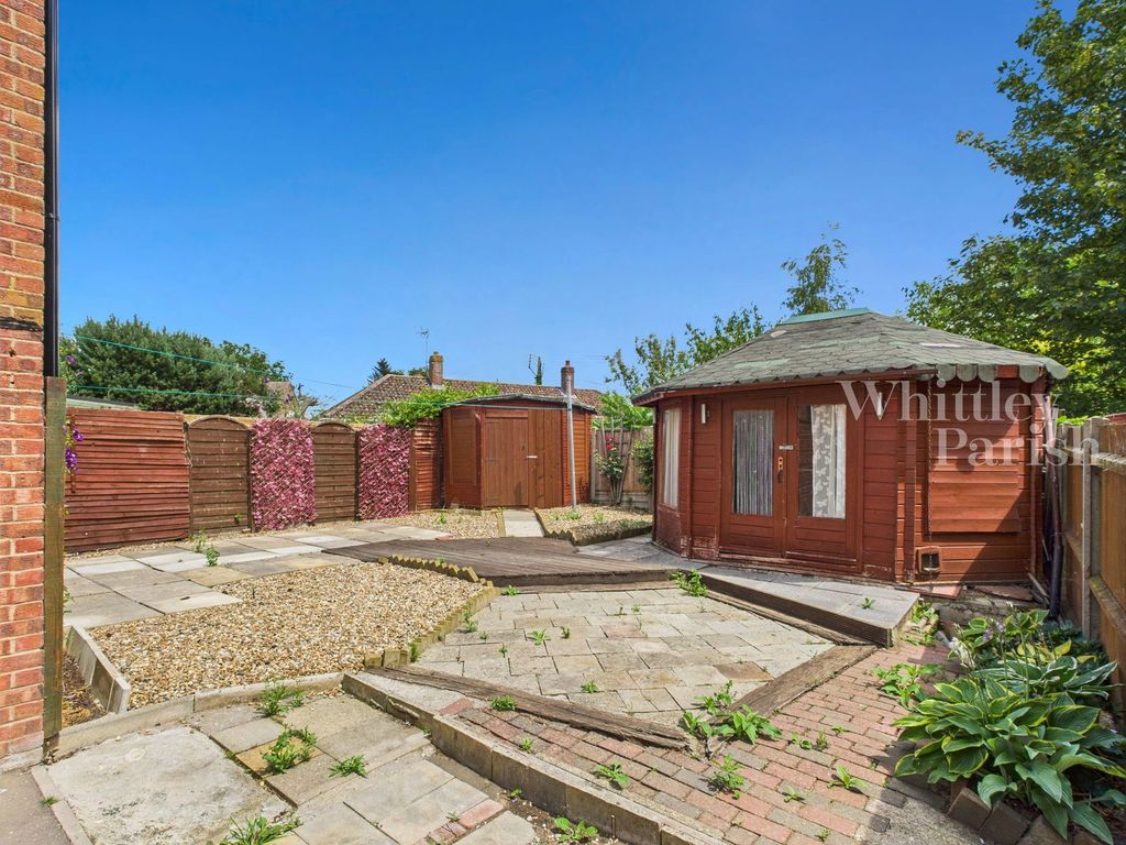 Property photo 2 of 13