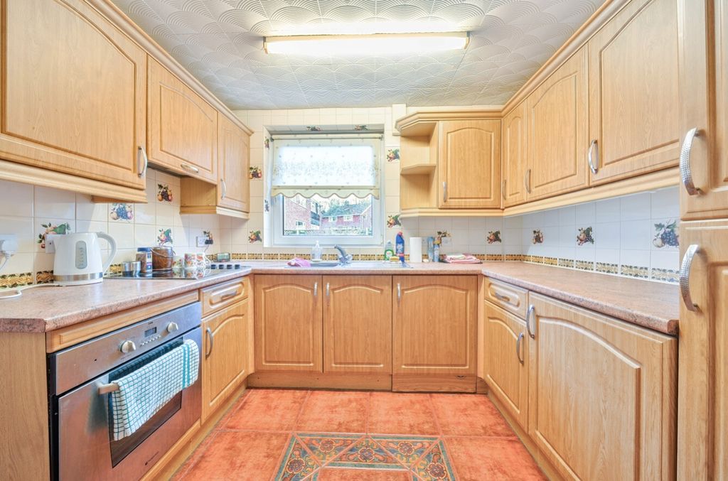 Property photo 3 of 24 1387080-3-6938027752d53-Arw-1