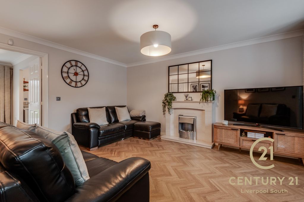 Property photo 2 of 24