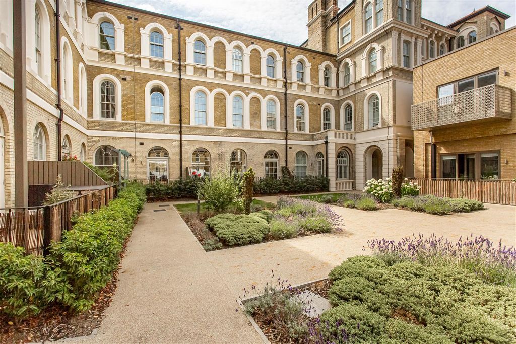 Property photo 1 of 16 Shaft Apartments