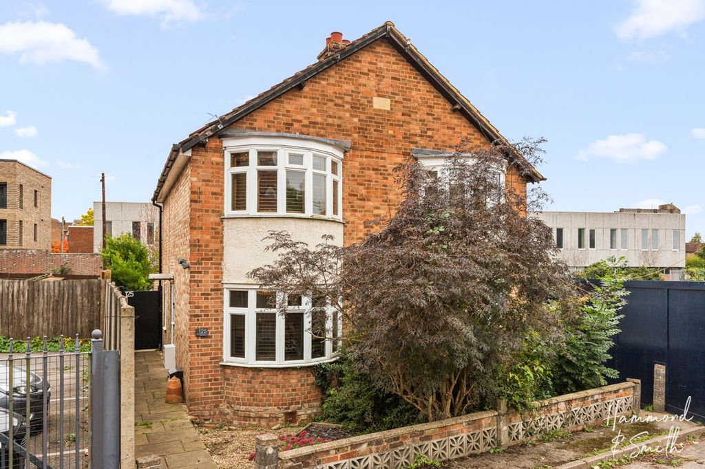 Property photo 1 of 14