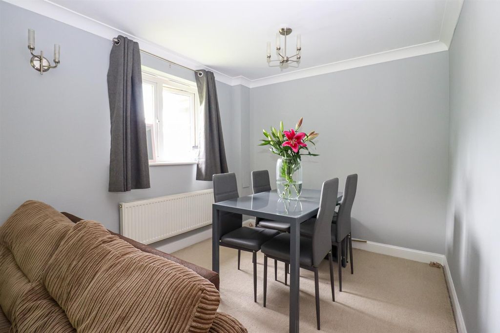 Property photo 3 of 10 Img_4392.Jpg