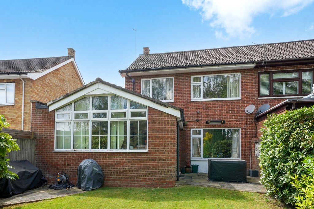 Property photo 1 of 14 4901580