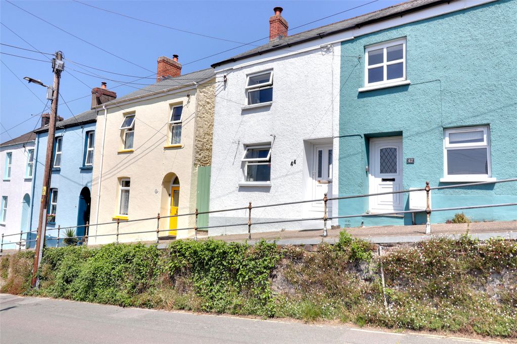 Property photo 2 of 16 Picture No. 29