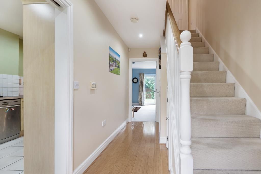 Property photo 2 of 10 Hallway