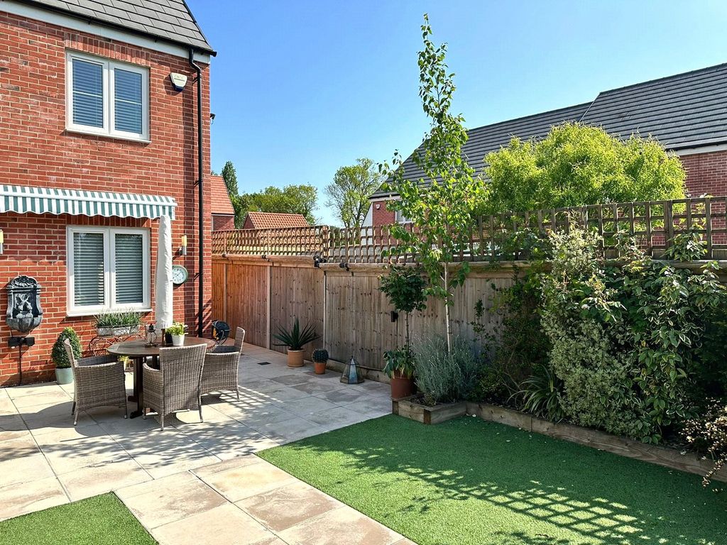 Property photo 1 of 18 Picture No. 17