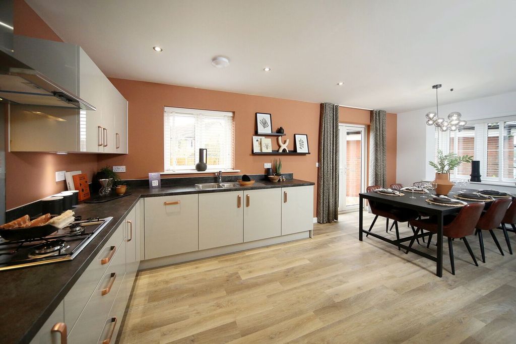 Property photo 2 of 9