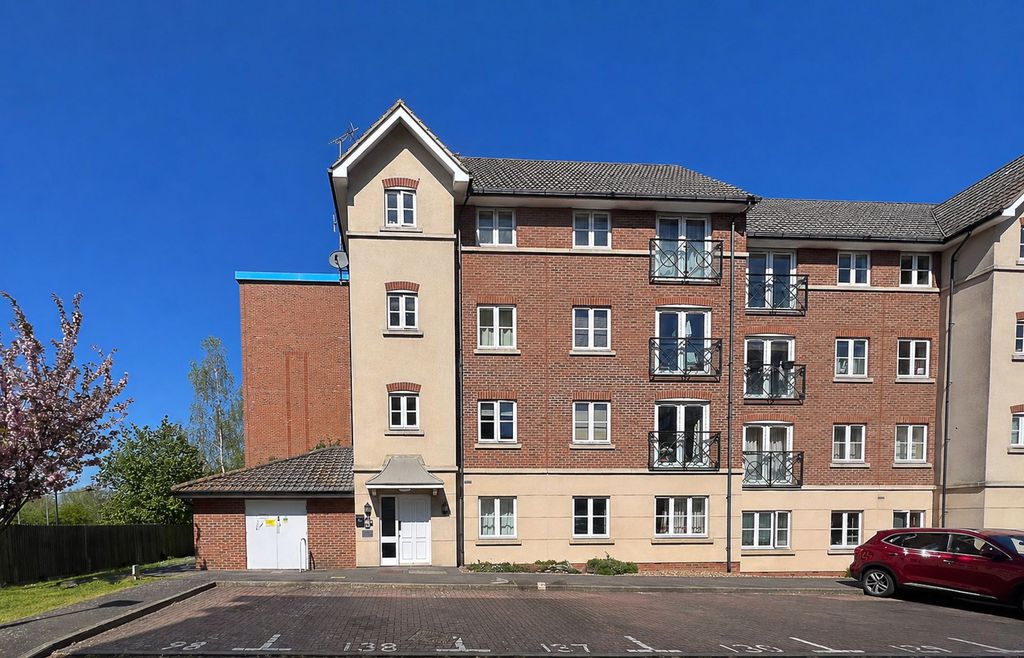 Property photo 1 of 13