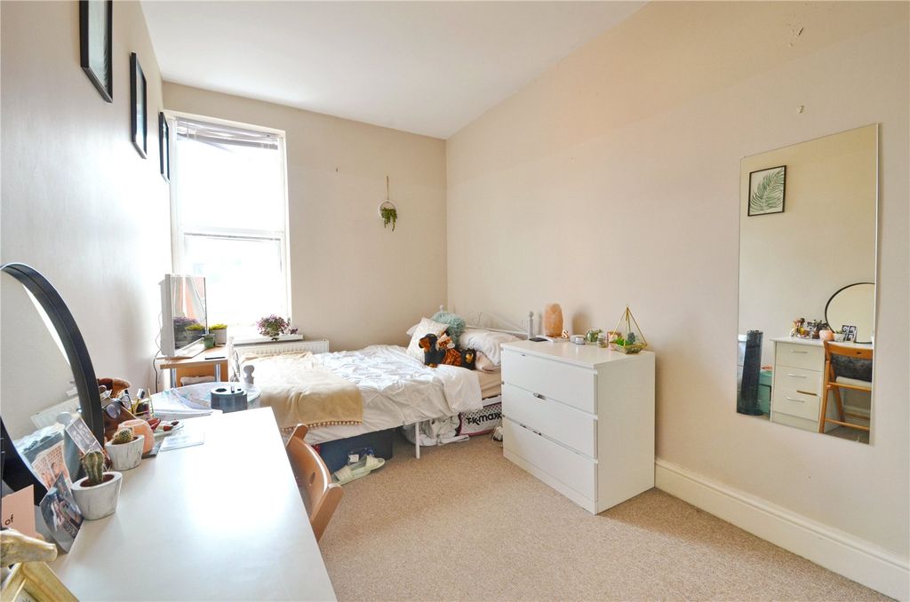 Property photo 2 of 10 Picture No. 02