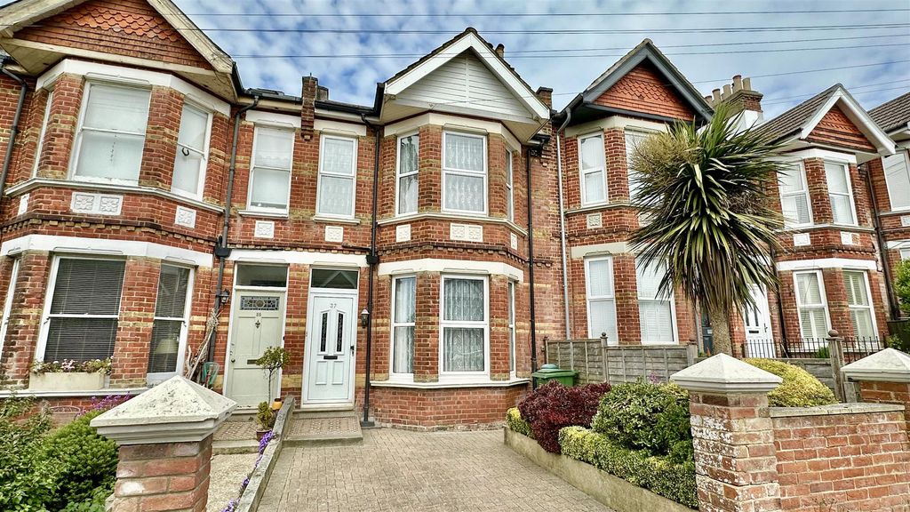 Property photo 1 of 25