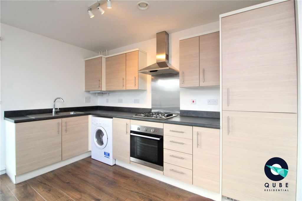 Property photo 2 of 13 Picture No. 04