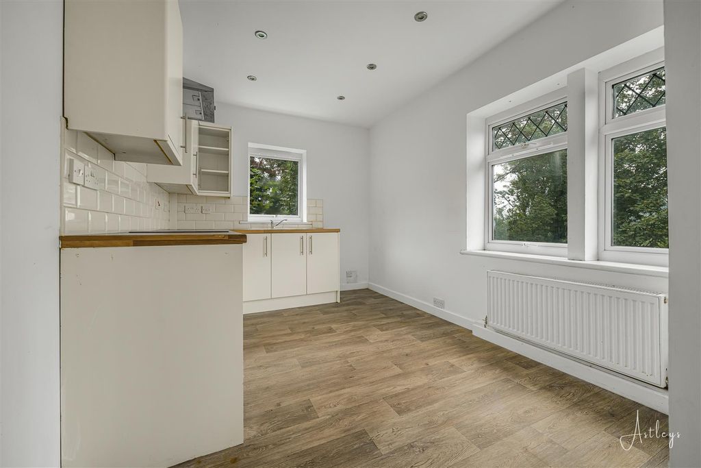 Additional image 7 of 2 bed flat for saleMeadow Road, Neath SA11