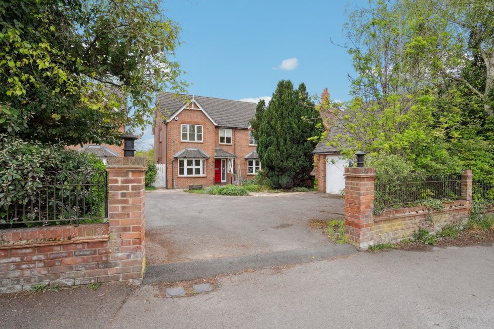 Property photo 1 of 21