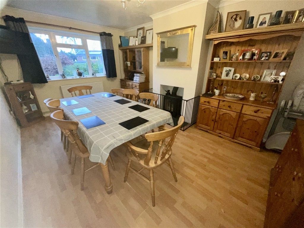 Property photo 3 of 14 Dining Room