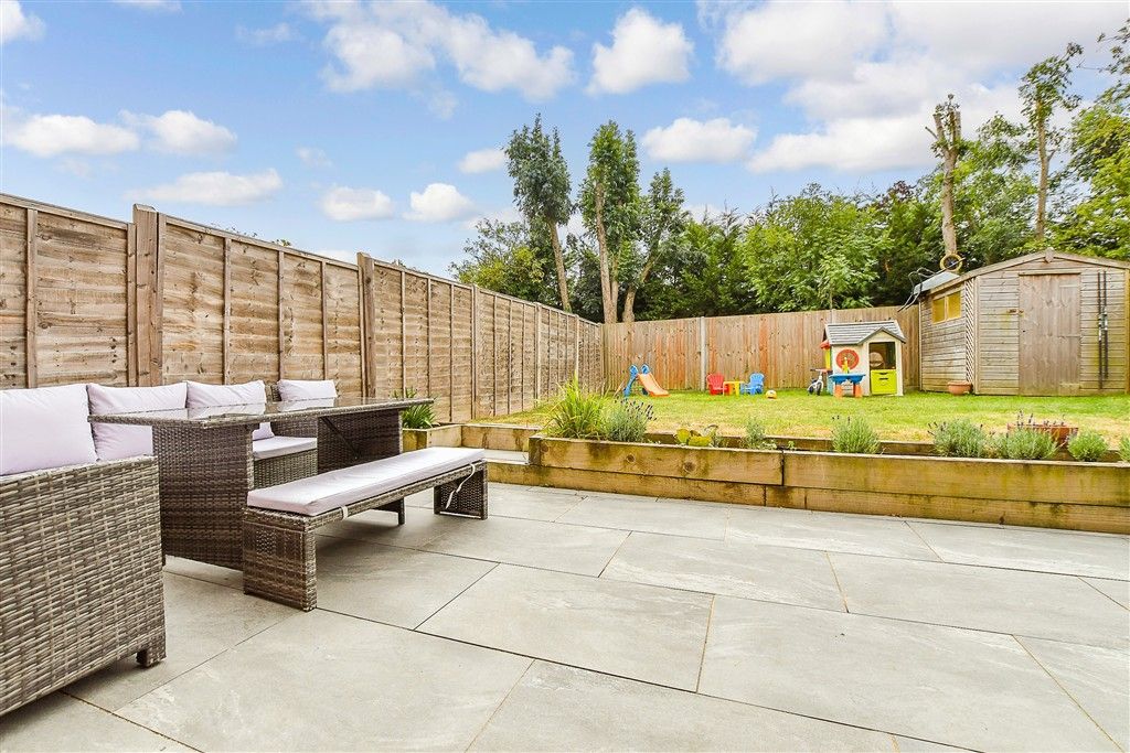 Property photo 2 of 12 Patio / Decking
