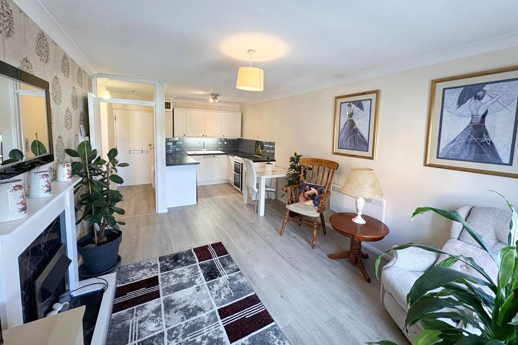 Property photo 2 of 9 Picture No. 01