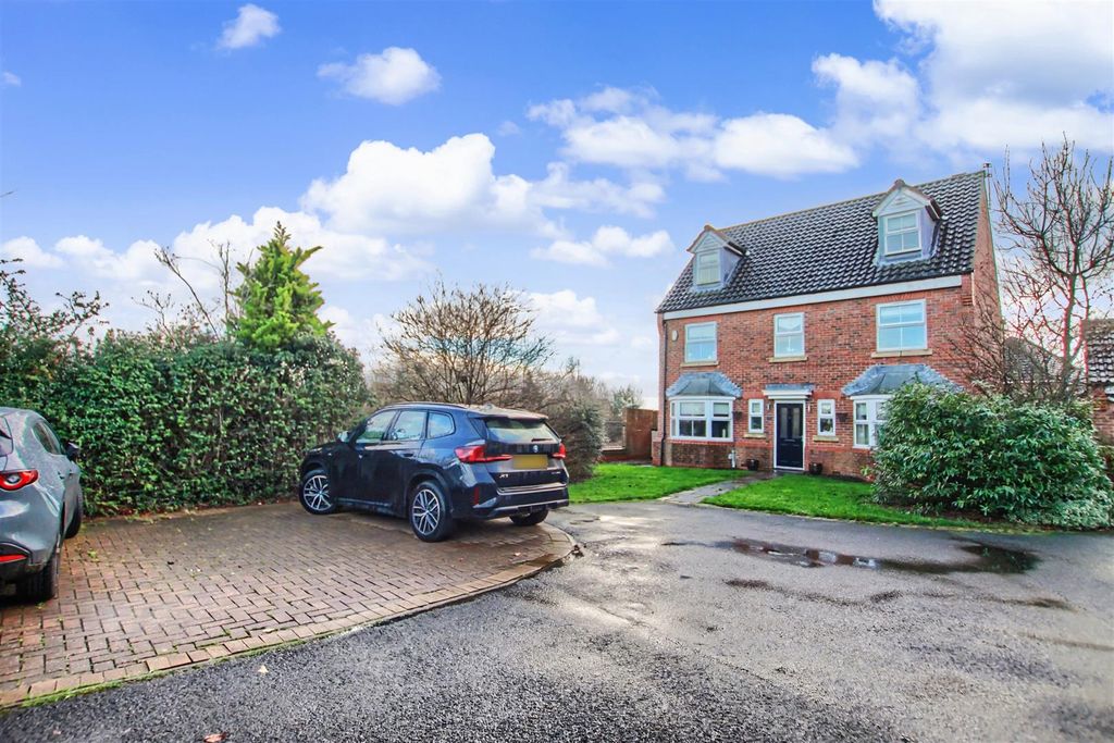 Property photo 1 of 18 Ll3.Jpg