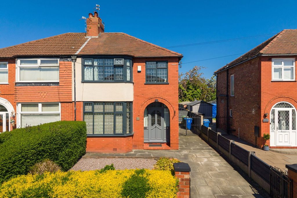 Property photo 1 of 22