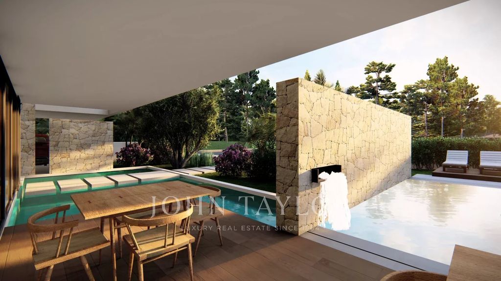 Property photo 2 of 30