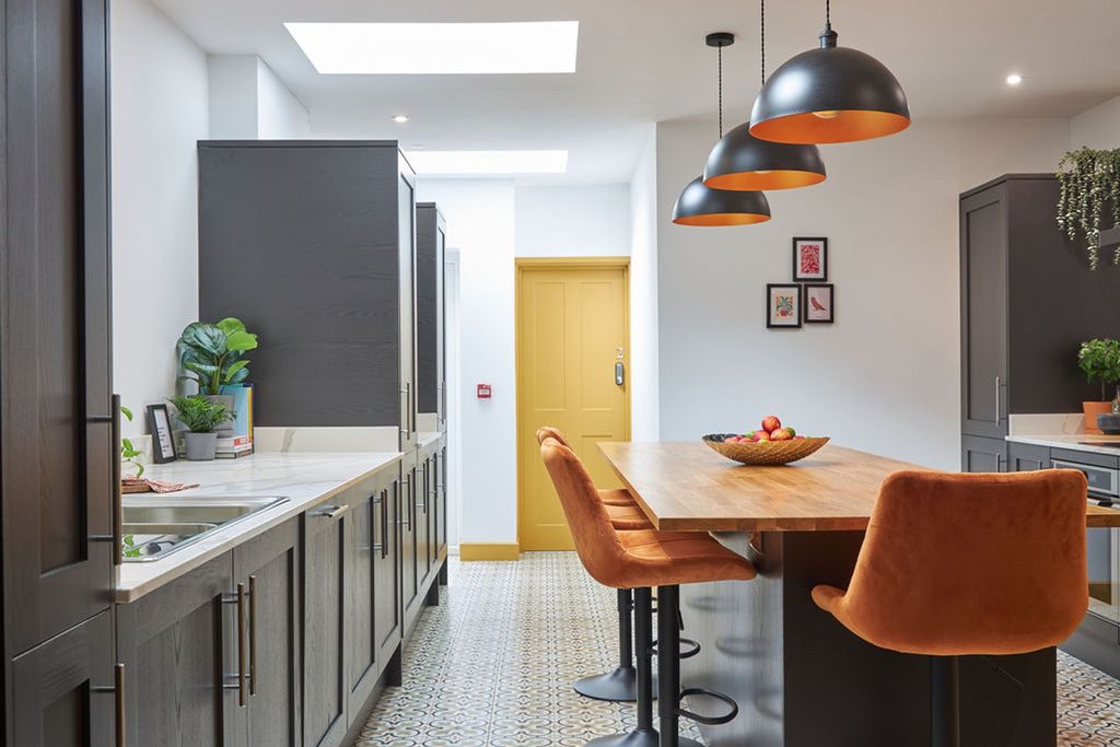 Property photo 3 of 12 Kitchen/Breakfast