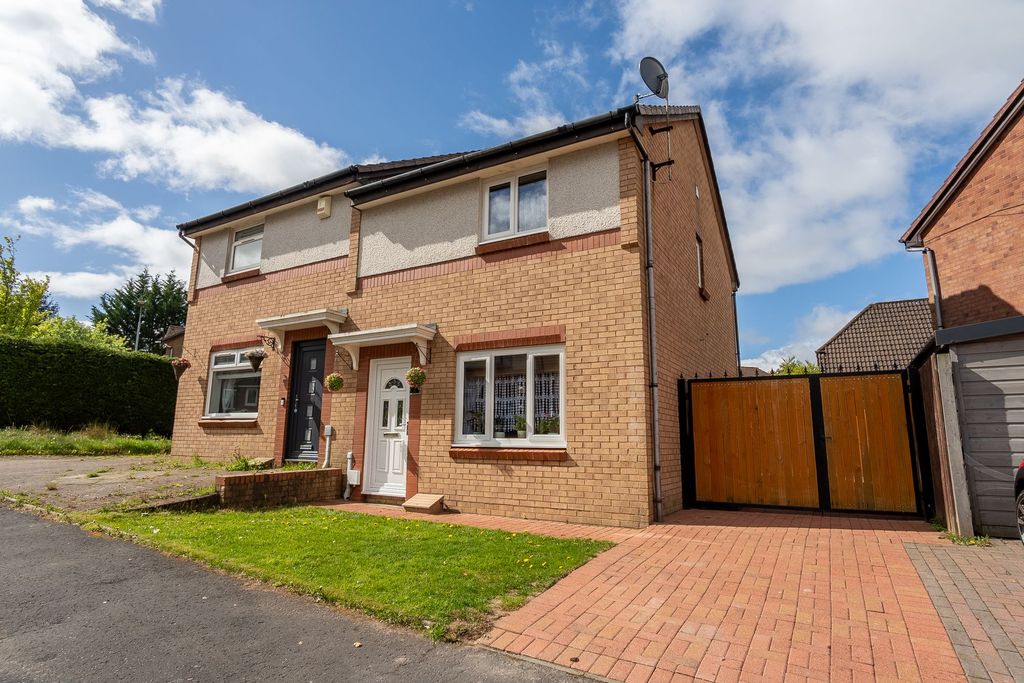 Property photo 1 of 35