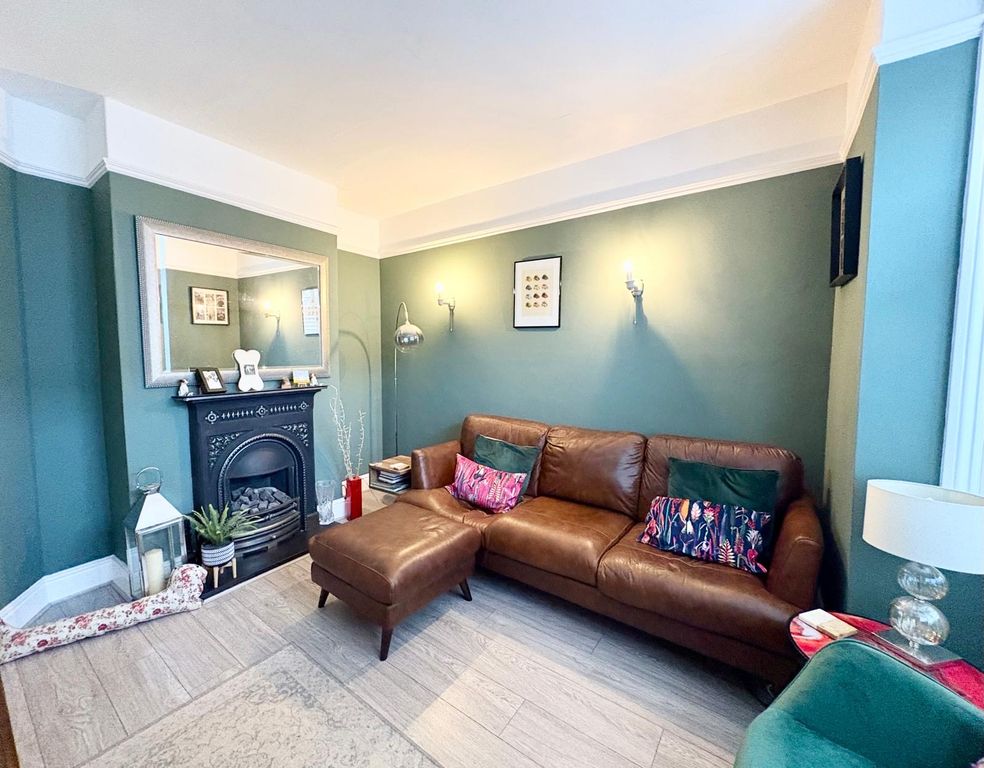 Property photo 2 of 15