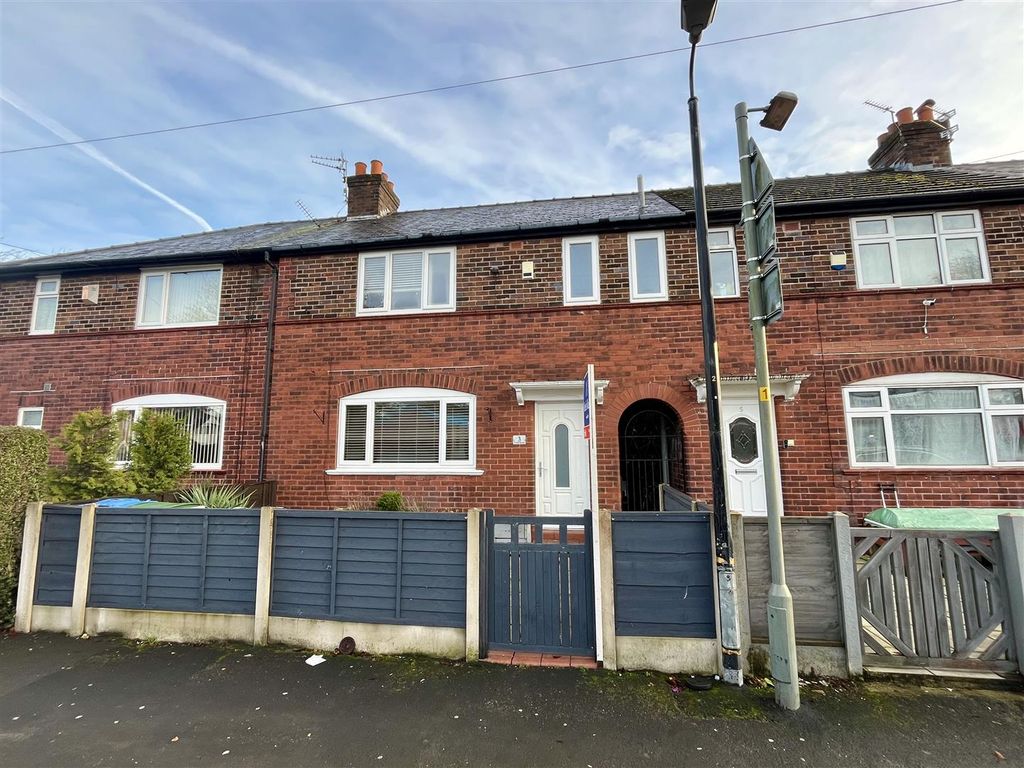 Property photo 1 of 11