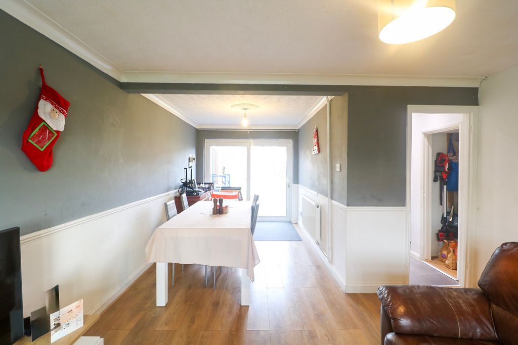 Property photo 3 of 15 Dining/Living Room