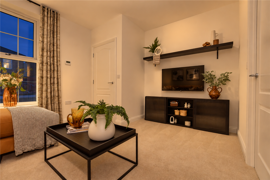 Property photo 3 of 16 Lounge
