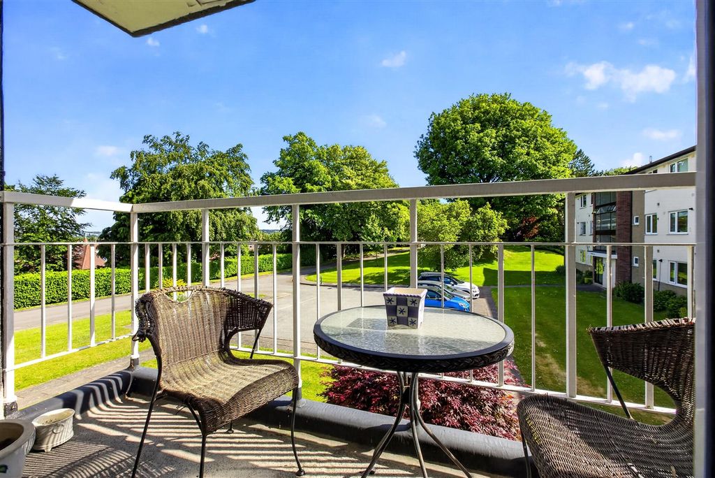 Additional image 18 of 3 bed flat for saleThe Glen, Sheffield S10