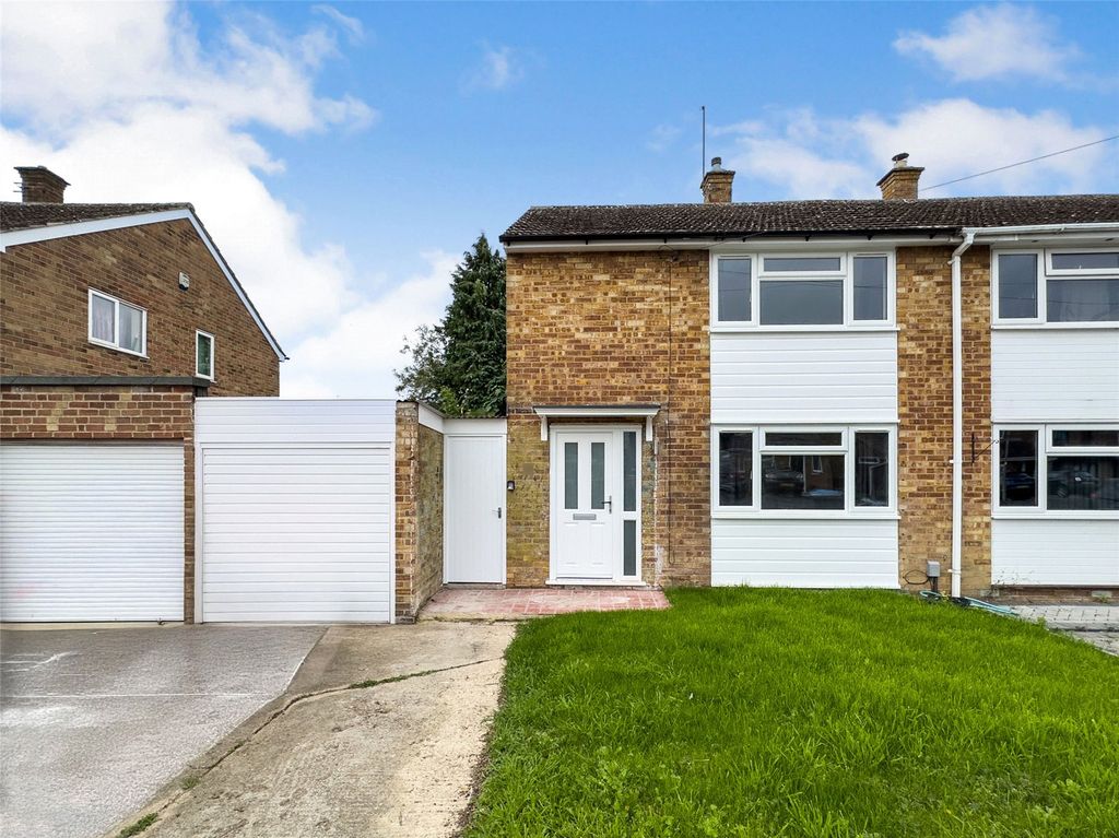 Property photo 1 of 21 Front External