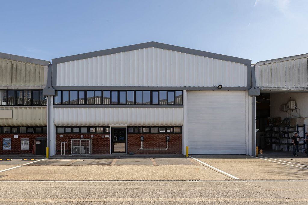 Property photo 1 of 6 Awp_8116.Jpg