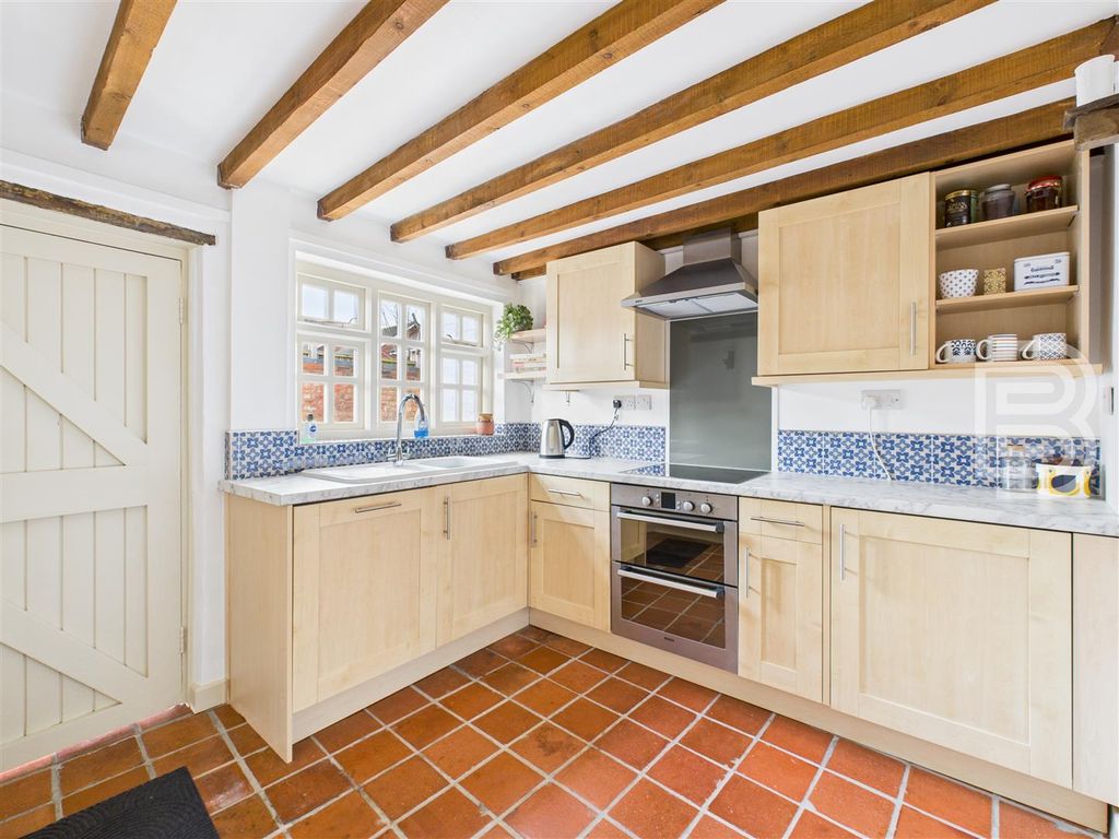 Property photo 3 of 20 Cam05587G0-Pr0111-Still002.Jpg