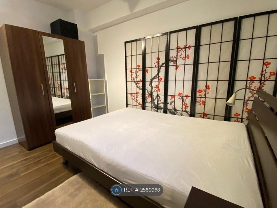 Property photo 2 of 11 Bedroom 3 - Flexible Third Double Bedroom