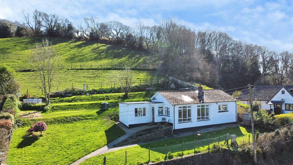 Property photo 1 of 29