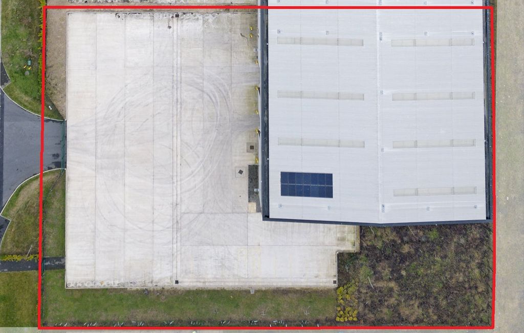 Property photo 3 of 9 Unit 10.Jpg