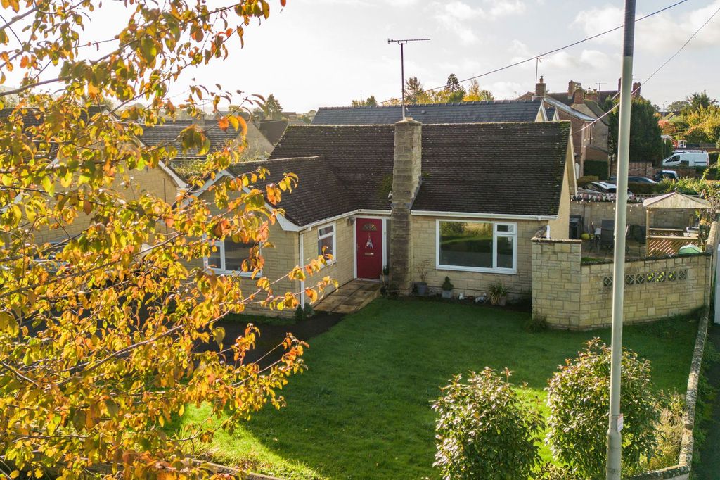 Property photo 1 of 18