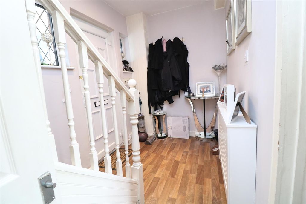 Property photo 2 of 18 Img_9355.Jpg