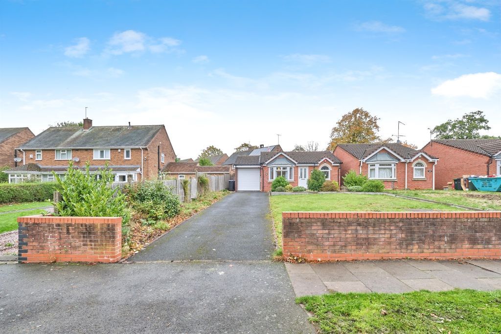 Property photo 1 of 17