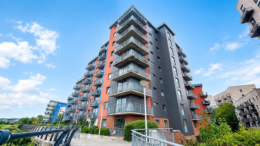 Property photo 2 of 11 F4c72Cea-F53F-456F-9F9B-35Af9B3F2A86.Png